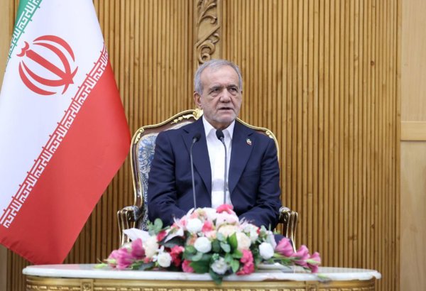 Пезешкиан проведет переговоры о коридоре "Север-Юг" в ходе визита в Армению