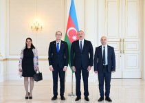 Президент Ильхам Алиев принял верительные грамоты новоназначенного посла Израиля в Азербайджане (ФОТО/ВИДЕО)