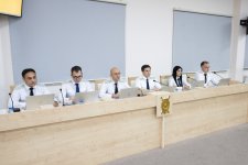 Лица, ставшие вынужденными переселенцами, получившие ранения или лишившиеся родственников в результате атак вооруженных сил Армении на Ханкенди, Лачин, Кяльбаджар, Агдере, Джебраил и Физули, дали показания в суде (ФОТО)