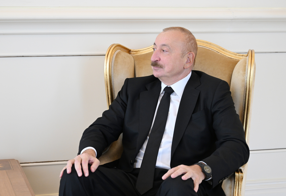 Президент Ильхам Алиев принял президента компании The Goldman Sachs Group Inc. по глобальным вопросам (ФОТО/ВИДЕО)