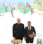 Президент Ильхам Алиев и Первая леди Мехрибан Алиева встретились с жителями города Кяльбаджар (ФОТО/ВИДЕО)