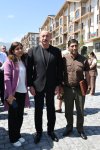 Искренняя беседа Президента Ильхама Алиева и Первой леди Мехрибан Алиевой с жителями города Кяльбаджар (ФОТО)