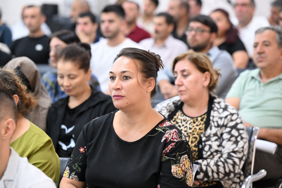 Лица, ставшие вынужденными переселенцами, получившие ранения и подвергшиеся пыткам в плену в результате атак вооруженных сил Армении на Агдам, Лачин, Губадлы и Физули, дали показания в суде (ФОТО)