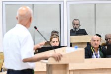 Лица, ставшие вынужденными переселенцами, получившие ранения и подвергшиеся пыткам в плену в результате атак вооруженных сил Армении на Агдам, Лачин, Губадлы и Физули, дали показания в суде (ФОТО)