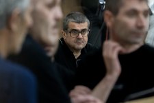 Лица, ставшие вынужденными переселенцами, получившие ранения и подвергшиеся пыткам в плену в результате атак вооруженных сил Армении на Агдам, Лачин, Губадлы и Физули, дали показания в суде (ФОТО)