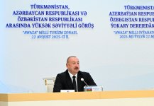 В Туркменбаши Президент Ильхам Алиев, Гурбангулы Бердымухамедов и Шавкат Мирзиёев выступили с совместными заявлениями для прессы (ФОТО)