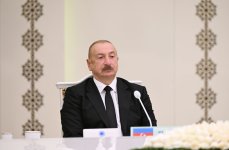Состоялась встреча Президента Азербайджана Ильхама Алиева с председателем Халк Маслахаты Туркменистана в расширенном составе (ФОТО)