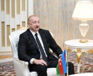 Состоялась встреча Президента Ильхама Алиева и Гурбангулы Бердымухамедова один на один (ФОТО)