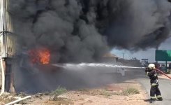 В тушении пожара в торговом центре в Баку задействовано около 30 единиц техники - МЧС (ФОТО/ВИДЕО) (Обновлено)