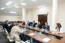 В Агентстве развития медиа Азербайджана состоялась встреча с делегацией Республики Румыния (ФОТО)
