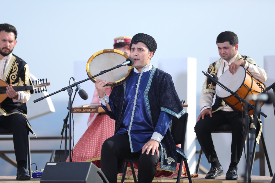 В городе Лачин завершился финальный этап IX Телевизионного конкурса «Мугам» (ФОТО)