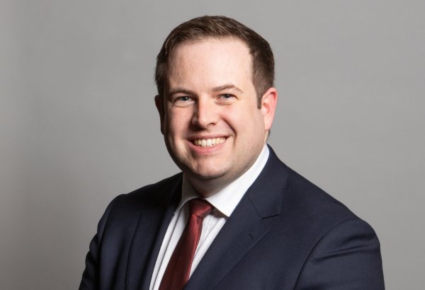 Великобритания поддерживает диалог гражданских обществ Азербайджана и Армении