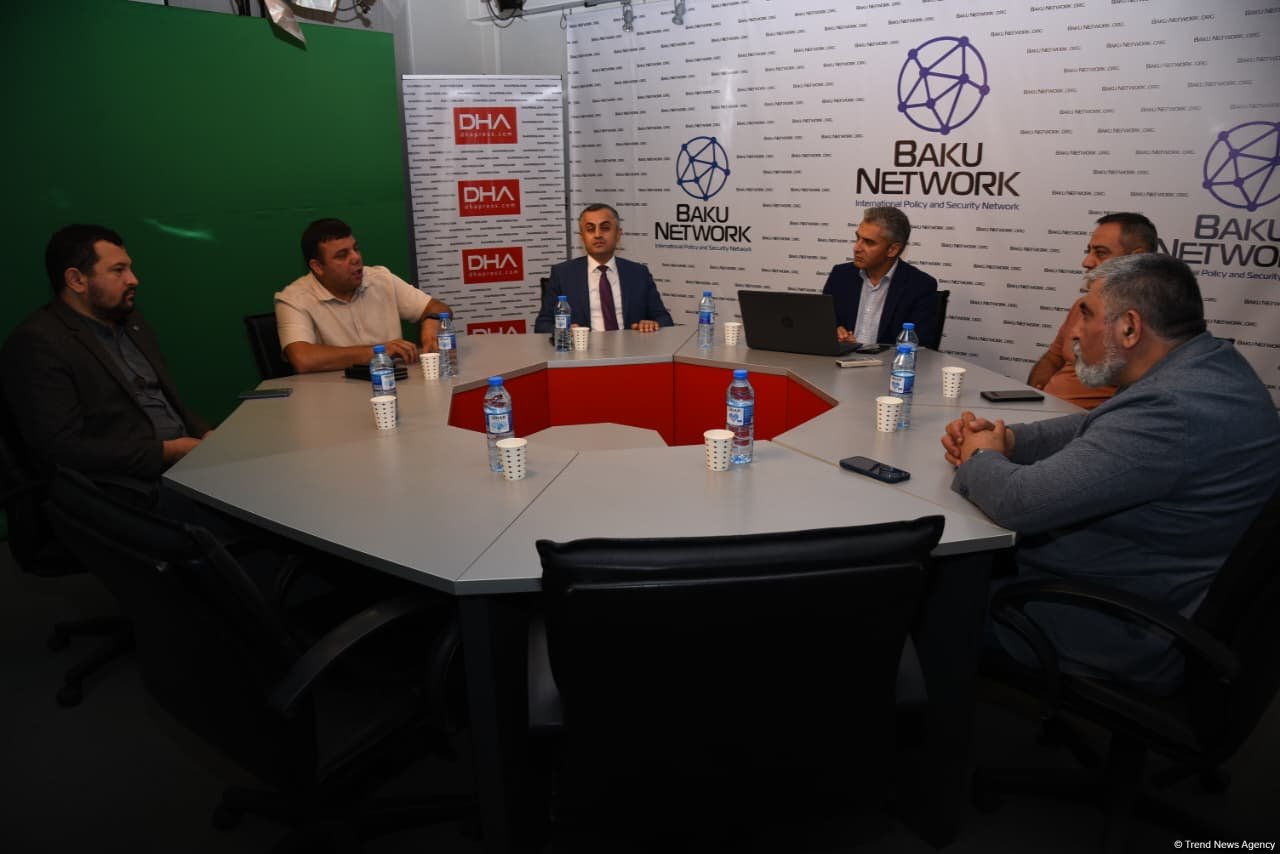 В Baku Network в рамках проекта "Анализ гибридных и идеологических угроз" прошло очередное мероприятие (ФОТО)