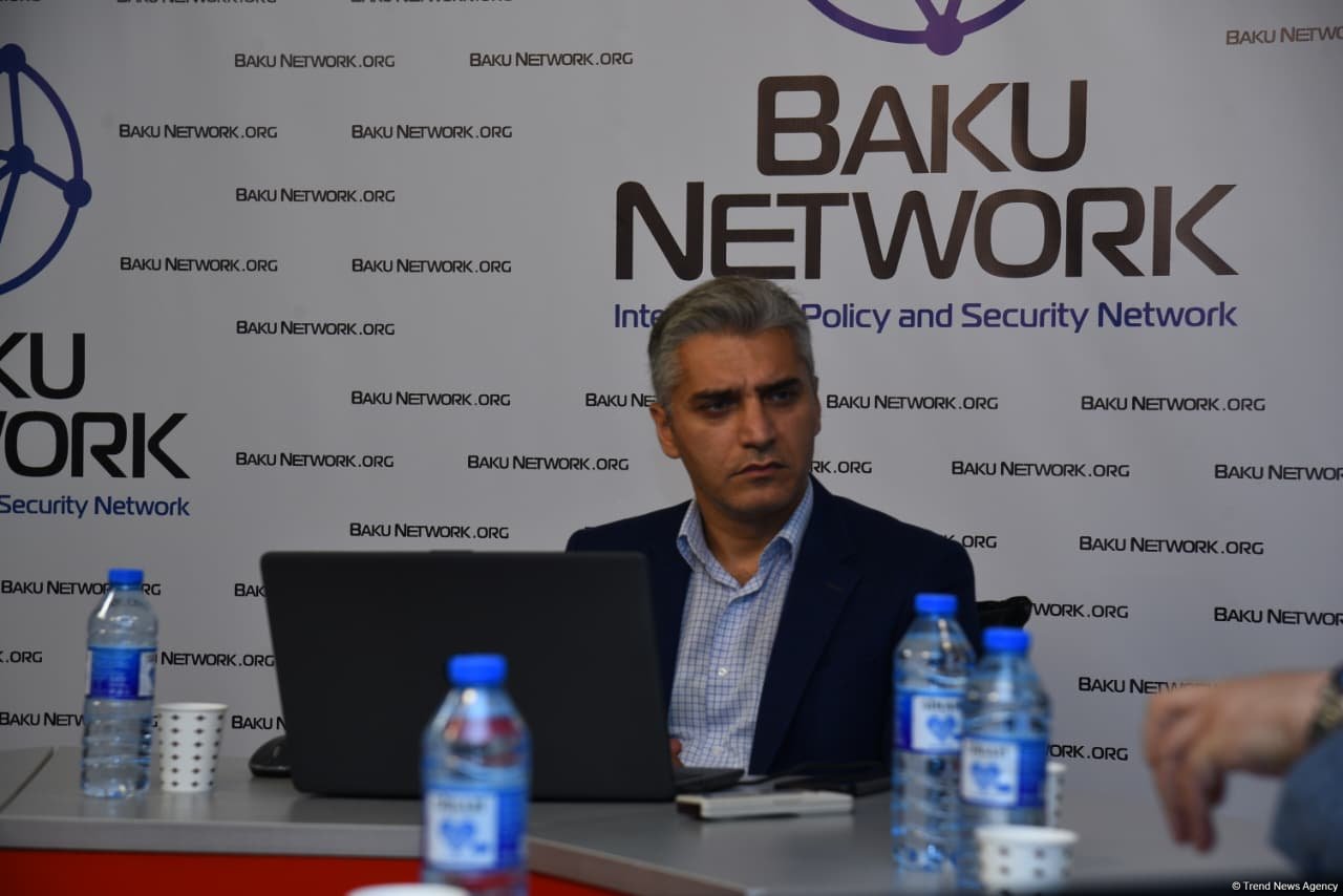 В Baku Network в рамках проекта "Анализ гибридных и идеологических угроз" прошло очередное мероприятие (ФОТО)