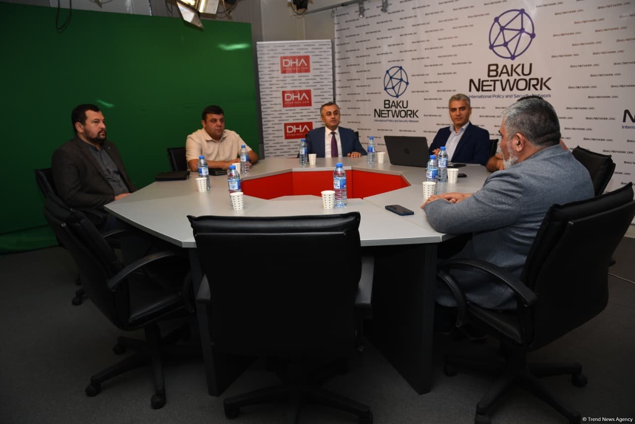В Baku Network в рамках проекта "Анализ гибридных и идеологических угроз" прошло очередное мероприятие (ФОТО)