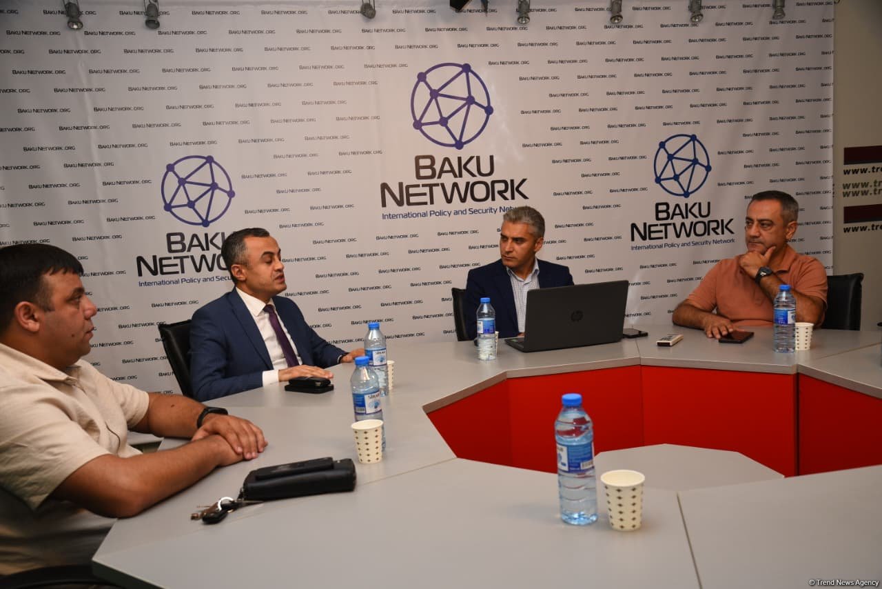 В Baku Network в рамках проекта "Анализ гибридных и идеологических угроз" прошло очередное мероприятие (ФОТО)