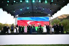 Праздник национальной музыки в Лачине с участием жителей, вернувшихся в родные края (ФОТО)