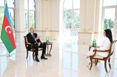 Президент Азербайджана Ильхам Алиев дал интервью телеканалу "Аль-Арабия" (ФОТО/ВИДЕО)