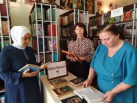 В регионах Азербайджана организованы литературные встречи в честь 90-летия со дня рождения Алибалы Гаджизаде (ФОТО)