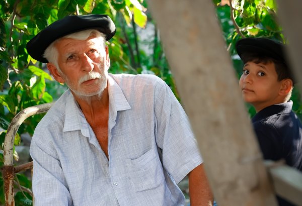 Мирза Агабейли отмечает юбилей - колоритные образы друга Алиаги Вахида, миллионера Ага Мусы Нагиева… (ФОТО)