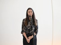 Вице-президент Фонда Гейдара Алиева Лейла Алиева и Арзу Алиева вручили сертификаты участникам курсов китайского языка (ФОТО)
