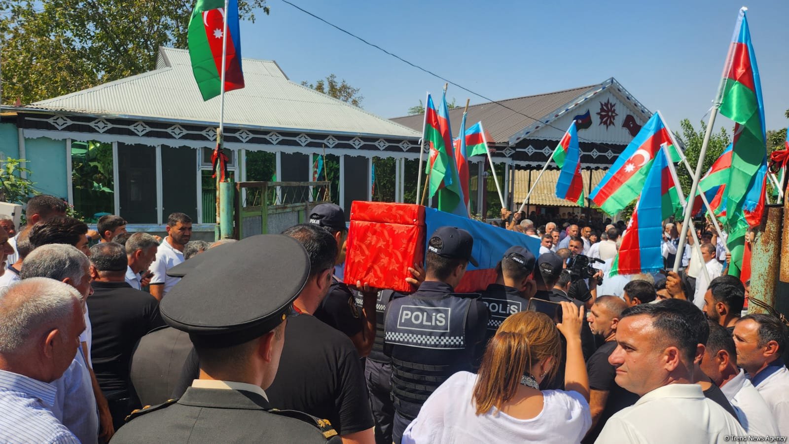 В Физули прошла церемония прощания с шехидом Первой Карабахской войны (ФОТО/ВИДЕО) (ОБНОВЛЕНО)