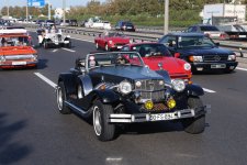 «Лошадиная сила»: в Баку состоялся заезд классических автомобилей и матч по човгану (ФОТО)