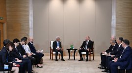 Президент Ильхам Алиев встретился в Тяньцзине с президентом Азиатского банка инфраструктурных инвестиций (ФОТО/ВИДЕО)