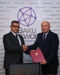 Азербайджанское общество Красного Полумесяца наградило АМИ Trend юбилейной медалью (ФОТО)