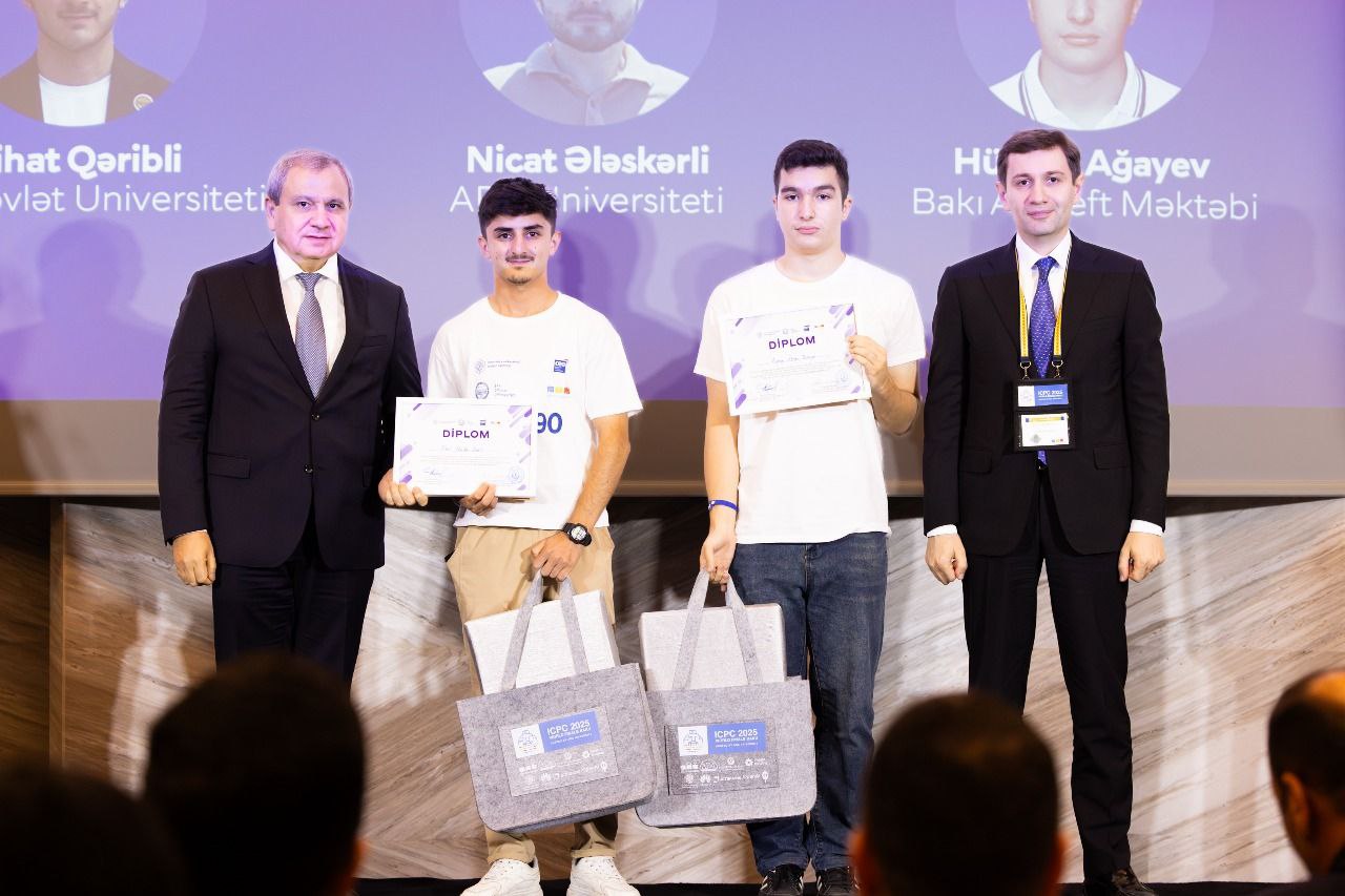В рамках мирового финала ICPC награждены победители конкурса программирования "R.M. 90" (ФОТО)