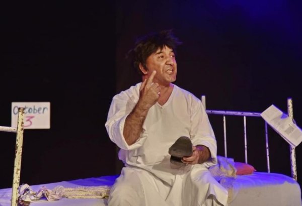 Азербайджанский театр представит в Иране "Записки сумасшедшего" (ФОТО)