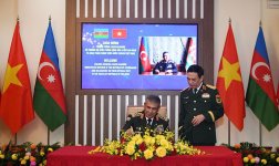 Министр обороны Азербайджана встретился с премьер-министром и военным руководством Вьетнама (ФОТО)
