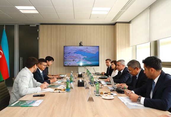 Обсуждены перспективы партнерства между Бакинским портом и "CRCT Казахстан" (ФОТО)