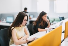 В Азербайджане открыт центр международной ИТ-компании (ФОТО)