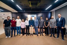 В Баку прошла встреча с коллективом фильма "Boşluğa Xütbə", представленного на Венецианском кинофестивале (ФОТО)