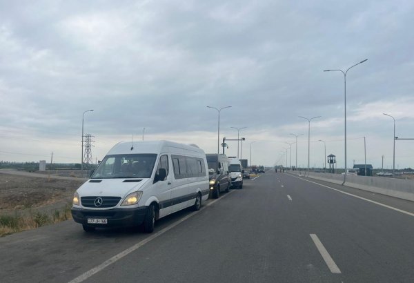 Семьям, переселившимся в село Дашбулаг Ходжалинского района, вручены ключи от квартир (ФОТО)