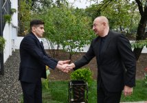 Президент Ильхам Алиев посетил поселок Гадрут Ходжавендского района (ФОТО)