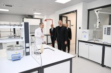 Президент Ильхам Алиев принял участие в открытии здания Клиники Карабахского университета, учебного корпуса факультета медицинских наук и наук о здоровье (ФОТО)