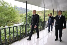 Президент Ильхам Алиев посетил село Бадара Ходжалинского района (ФОТО)