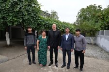 Президент Ильхам Алиев посетил село Бадара Ходжалинского района (ФОТО)