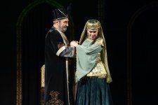Под открытым небом Баку состоялось красочное открытие нового театрального сезона (ФОТО)