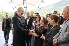 Президент Ильхам Алиев встретился с жителями сел Бадара, Дашбулаг, Сейидбейли и Шушакенд Ходжалинского района (ФОТО)