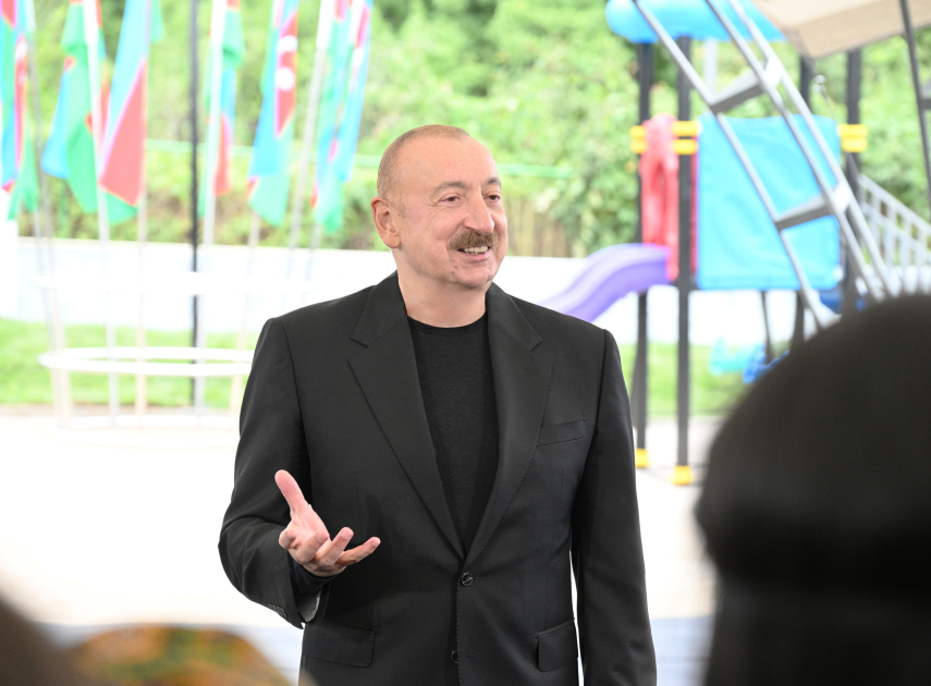 Президент Ильхам Алиев встретился с жителями сел Бадара, Дашбулаг, Сейидбейли и Шушакенд Ходжалинского района (ФОТО)