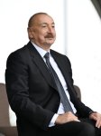 Президент Ильхам Алиев и Президент Шейх Мухаммед бен Заид Аль Нахайян посмотрели шоу карабахских скакунов на Джыдыр дюзю (ФОТО)