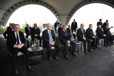 Президент Ильхам Алиев и Президент Шейх Мухаммед бен Заид Аль Нахайян посмотрели шоу карабахских скакунов на Джыдыр дюзю (ФОТО)