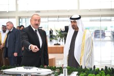 Президент Объединенных Арабских Эмиратов прибыл с официальным визитом в Азербайджан (ФОТО)