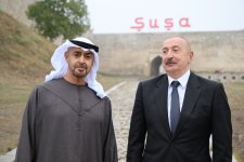 Президенты Азербайджана и Объединенных Арабских Эмиратов сфотографировались на фоне Шушинской крепости (ФОТО)