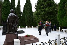 В Баку почтена память выдающихся деятелей культуры и проведен концерт в честь Дня национальной музыки (ФОТО)