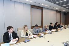 Джейхун Байрамов встретился с комиссаром ЕС по вопросам расширения (ФОТО)