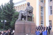 Под открытым небом Баку состоялось торжественное открытие Дня национальной музыки (ФОТО)